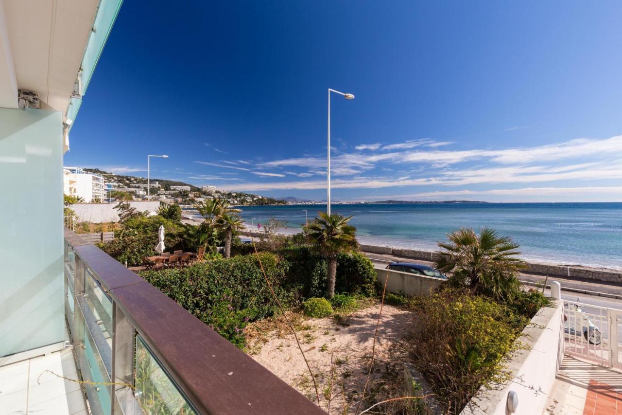 Bright Two Bedroomed Apartment On The Beach In Cannes With Huge Terrace With Fabulous Sea Views - 2001 Εξωτερικό φωτογραφία